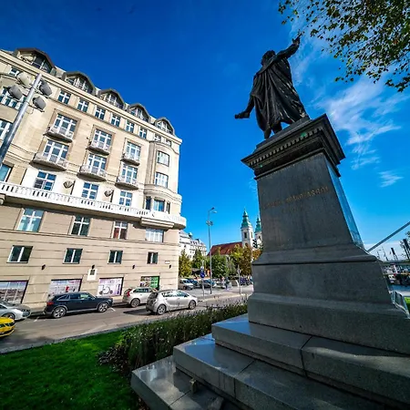 Downtown Riverfront * Будапешт